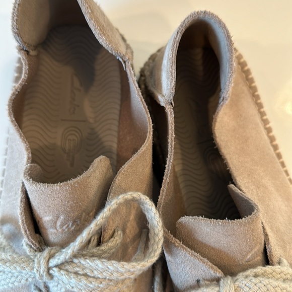 Clark’s Gorsky Lace Oxfords - Picture 2 of 4